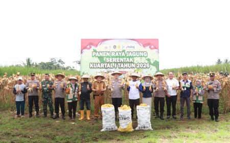 Panen Raya Jagung, Polres Malang Sumbang 8 Ton Dukung Ketahanan Pangan