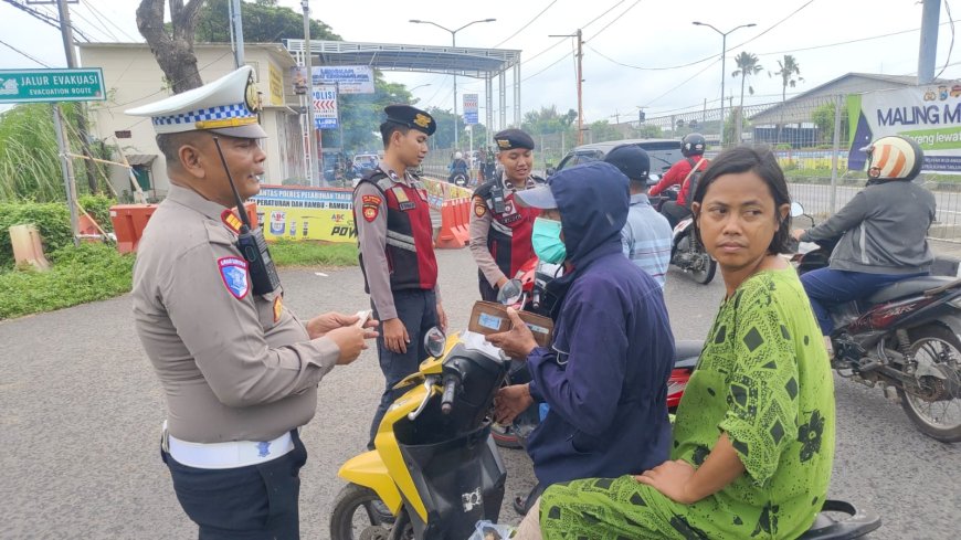 Polres Pelabuhan Tanjungperak Tingkatkan Pengawasan di Suramadu