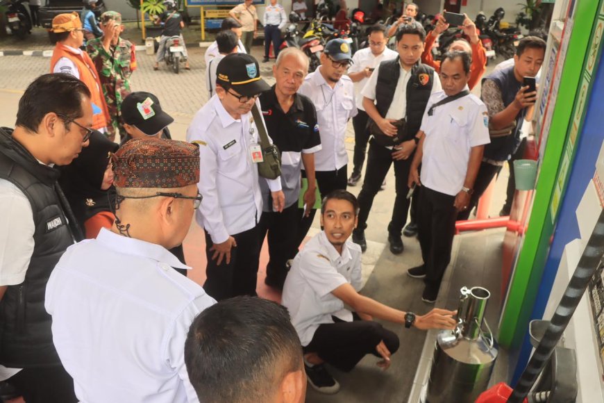 Satgas Saber Polres Probolinggo Amankan Stabilitas Harga Sembako dan BBM