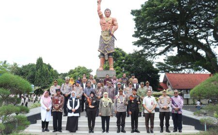 Sinergitas Pemprov Jatim dan Polda di Peresmian SMAN 2 Taruna Bhayangkara