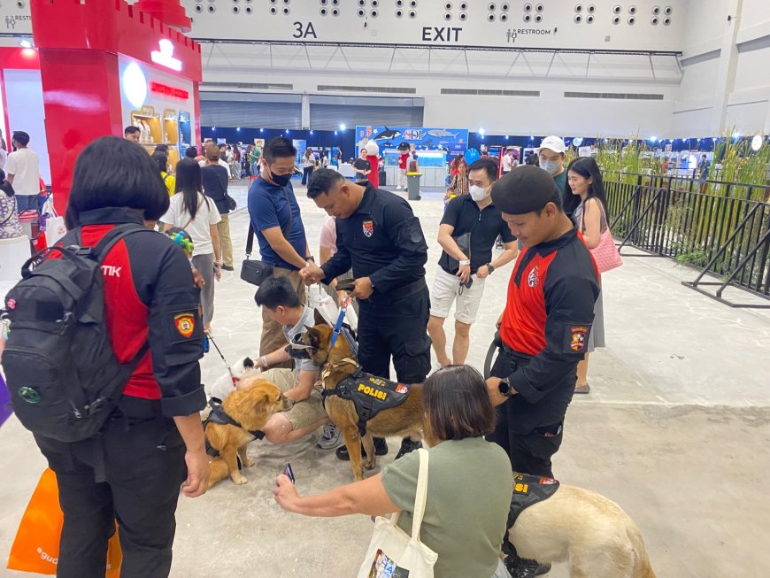 Pet Adventure Wonderland PIK Diramaikan Edukasi Polisi Satwa K-9